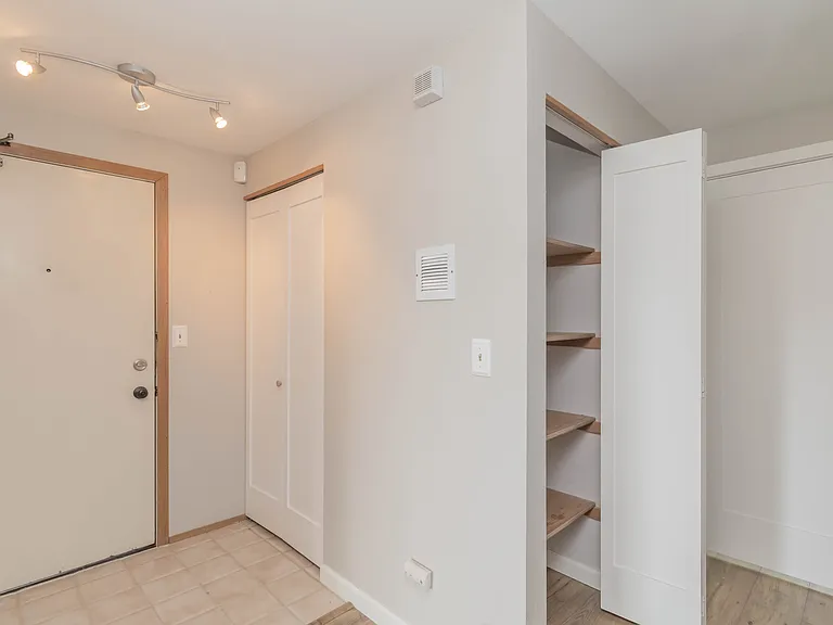 28606 16th Ave S #303 — Photo 11