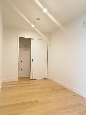 Rented by Livin USA LLC | media 28