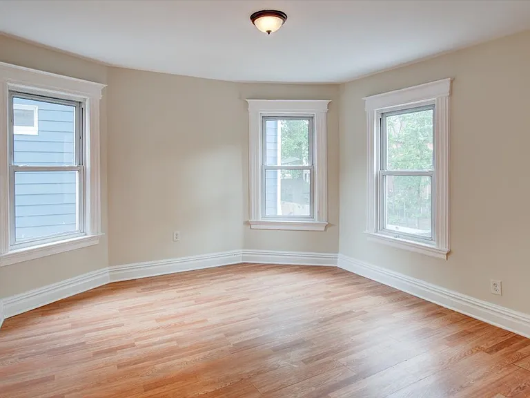 163 Greenwood Ave — Photo 25