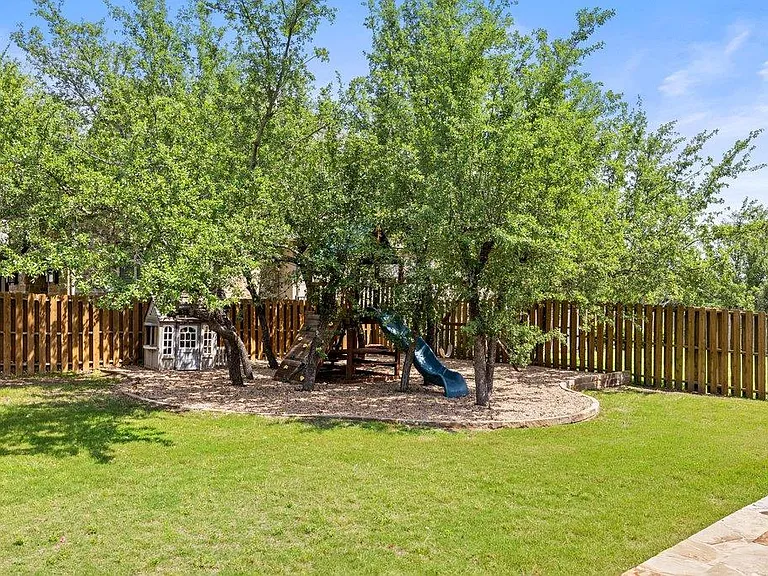 17612 Wildrye Dr — Photo 35