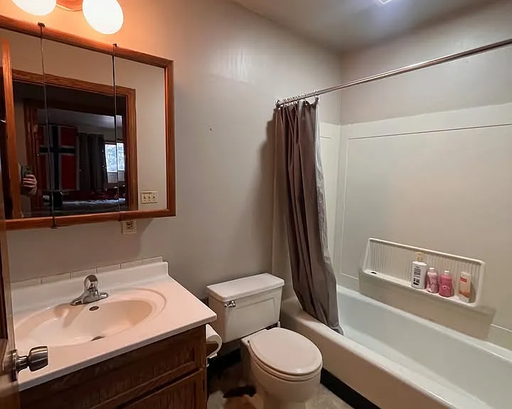 2417 Como Ave SE — Photo 9