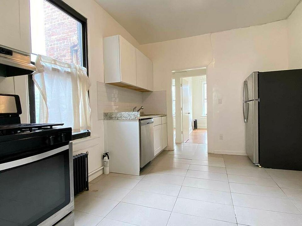 1st image of 787 Saint Johns Pl #2F