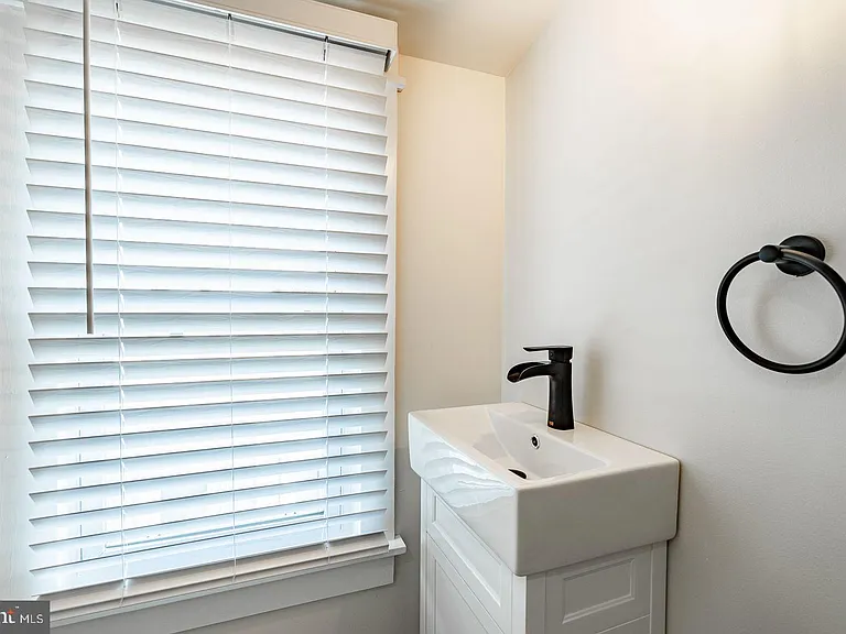 324 Darby Rd #326-3R — Photo 3