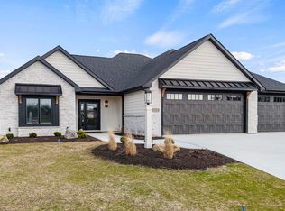 17184 Alabaster Cv, Huntertown, IN 46748