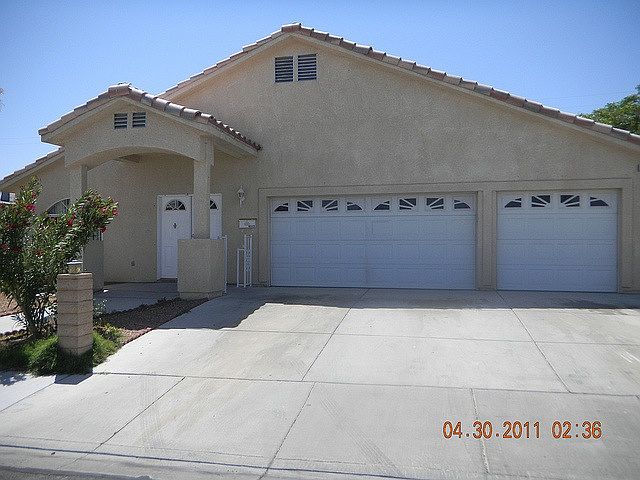1st image of 6313 Fairwood Ave