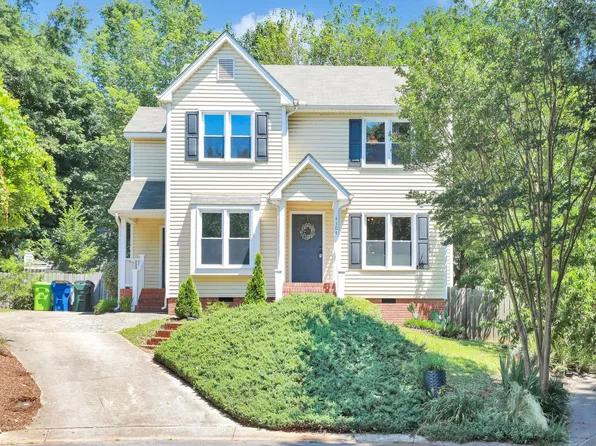 4304 Fathom Ct, Raleigh, NC 27606