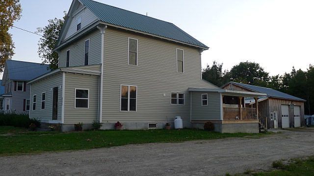 1st image of 805 Depot St