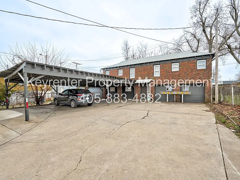 SW 27th St Complex — Photo 24