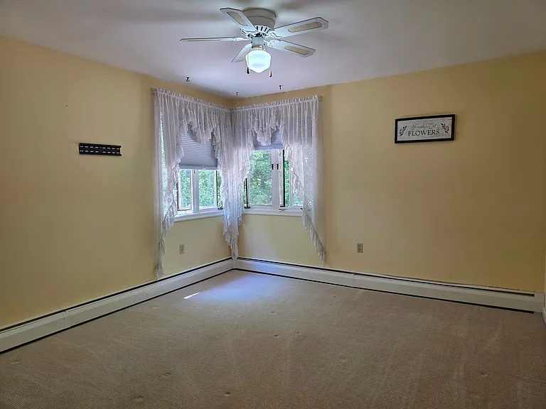197 Winchester Dr — Photo 18