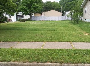 Jean Ave, Akron, OH 44310