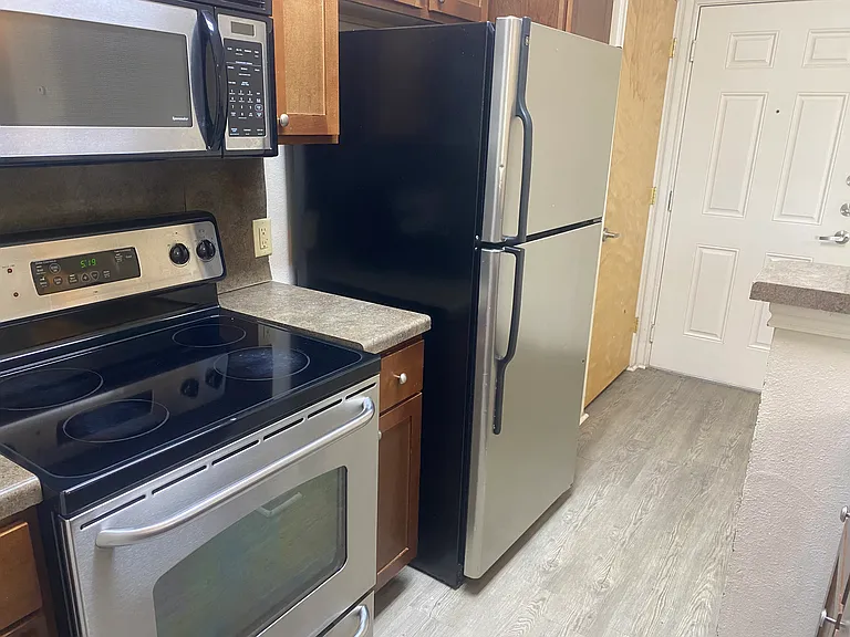 2301 Midwestern Pkwy #204 — Photo 5