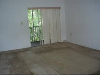 3rd image of 2214 SW 81st Ave