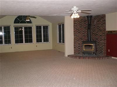 3rd image of 7241 Peters Pike