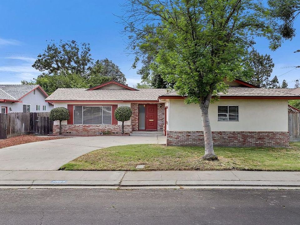 1st image of 2509 Sharondell Dr