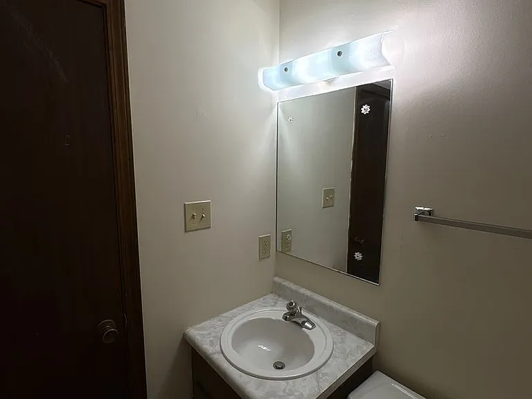 124 N Keene St. — Photo 12