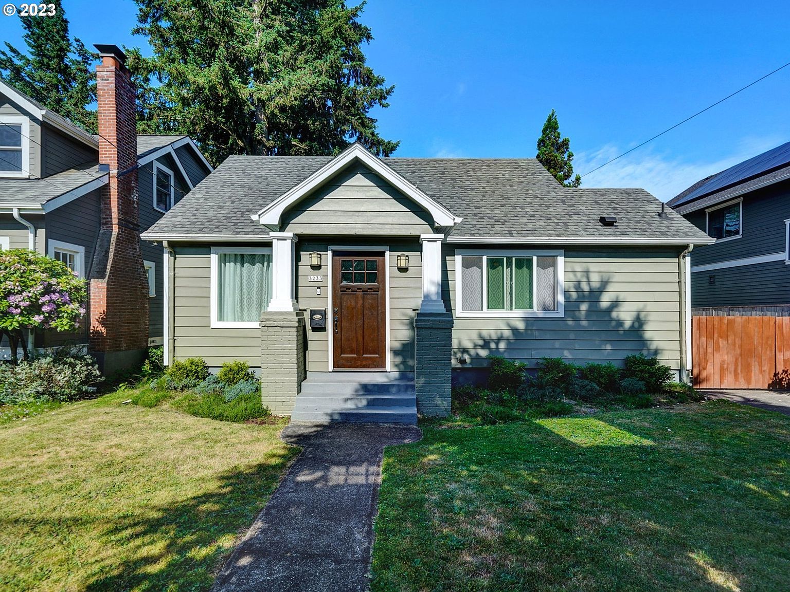 3233 NE 53rd Ave, Portland, OR 97213 | Zillow