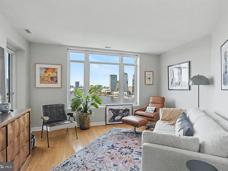 100 Harborview Dr #1001 — Photo 37