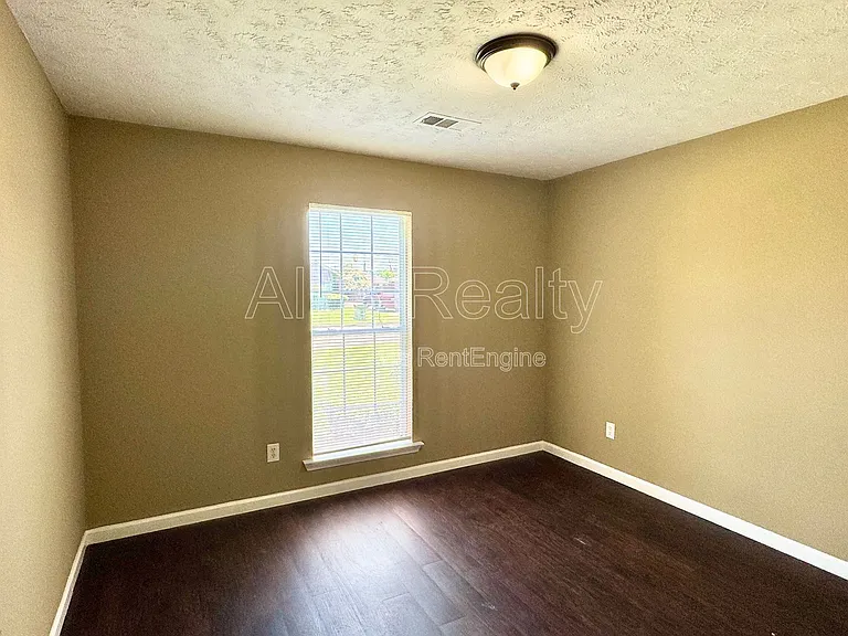 6917 Oak Side Dr — Photo 23