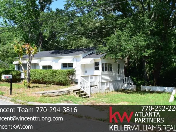 26 Helms St, Newnan, GA 30263