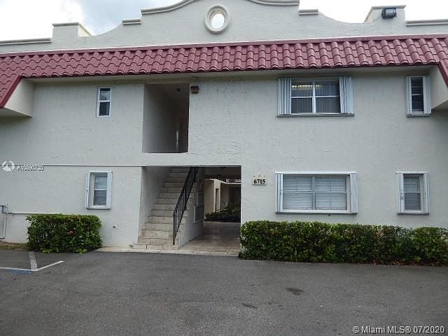 1st image of 6715 N Kendall Dr APT 701