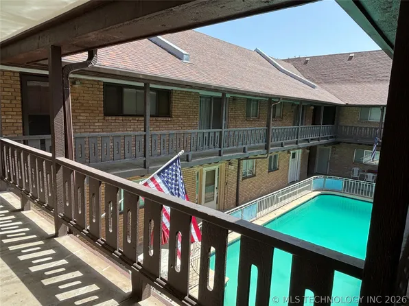 1313 E 48th St APT 14, Tulsa, OK 74105