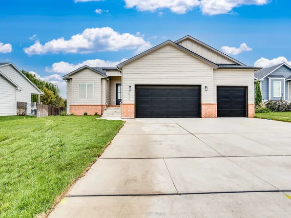 5826 N Edwards St, Wichita, KS 67204