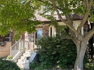 445 Donlands Ave, Toronto, ON M4J3S4