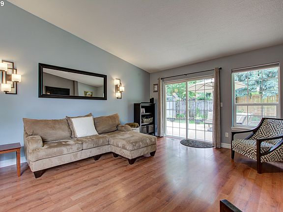 5th image of 758 SE 55th Pl