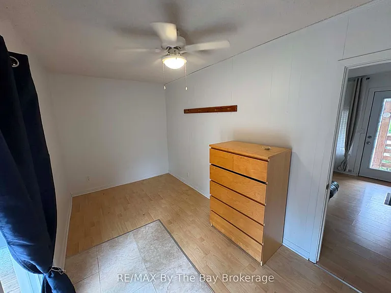 240 Shore Ln — Photo 9