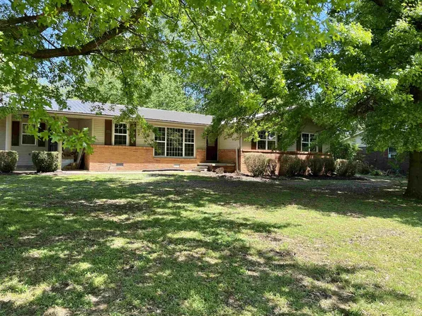 310 Nora Dr, Newbern, TN 38059