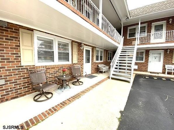 21 Monroe Ave #A7