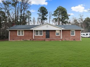 5420 Shipman Rd, Hope Mills, NC 28348