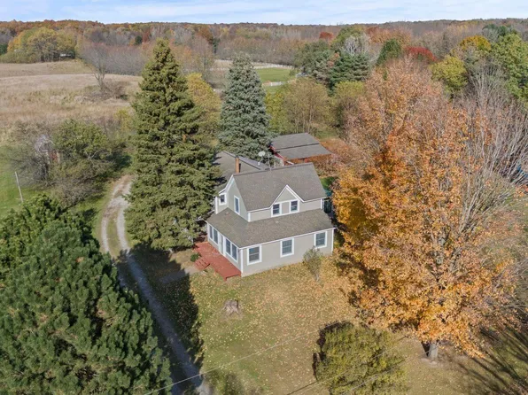 12411 Green Rd, Goodrich, MI 48438