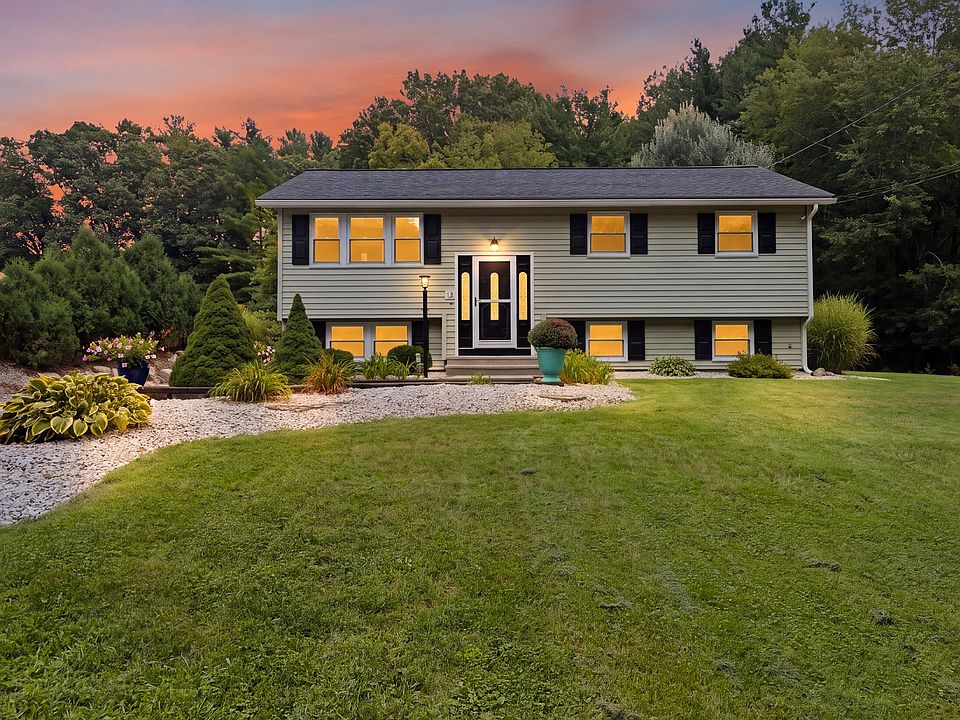 1st image of 24 Sleigh Rd