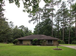 145 Spring Hill Ln, Silsbee, TX 77656