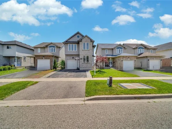 156 Prosperity Dr, Kitchener, ON N2E 4E8
