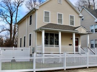 101 Genesee St, Springfield, MA 01104