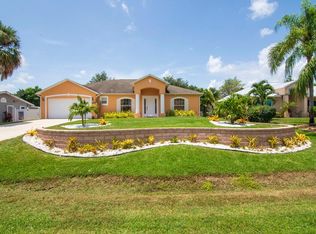 1573 Emerson Ln, Sebastian, FL 32958