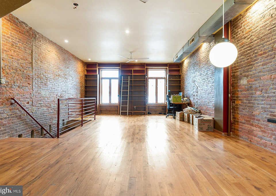 1st image of 2509 Frankford Ave