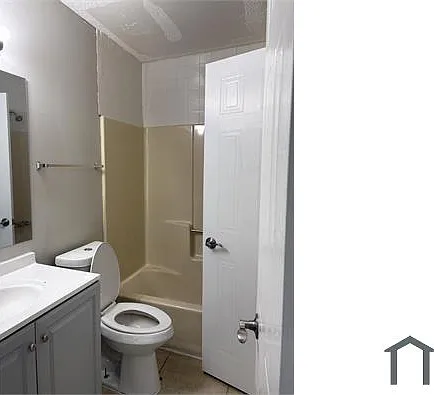 2 bed, 1196 sqft, $1,650 — Photo 2