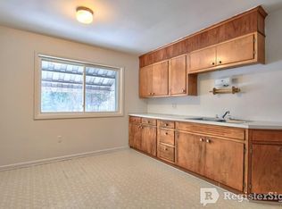 33 Grandview Rd, Hummelstown, PA 17036