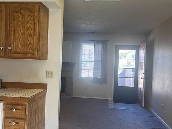 3rd image of 6127 Little Pine Cir