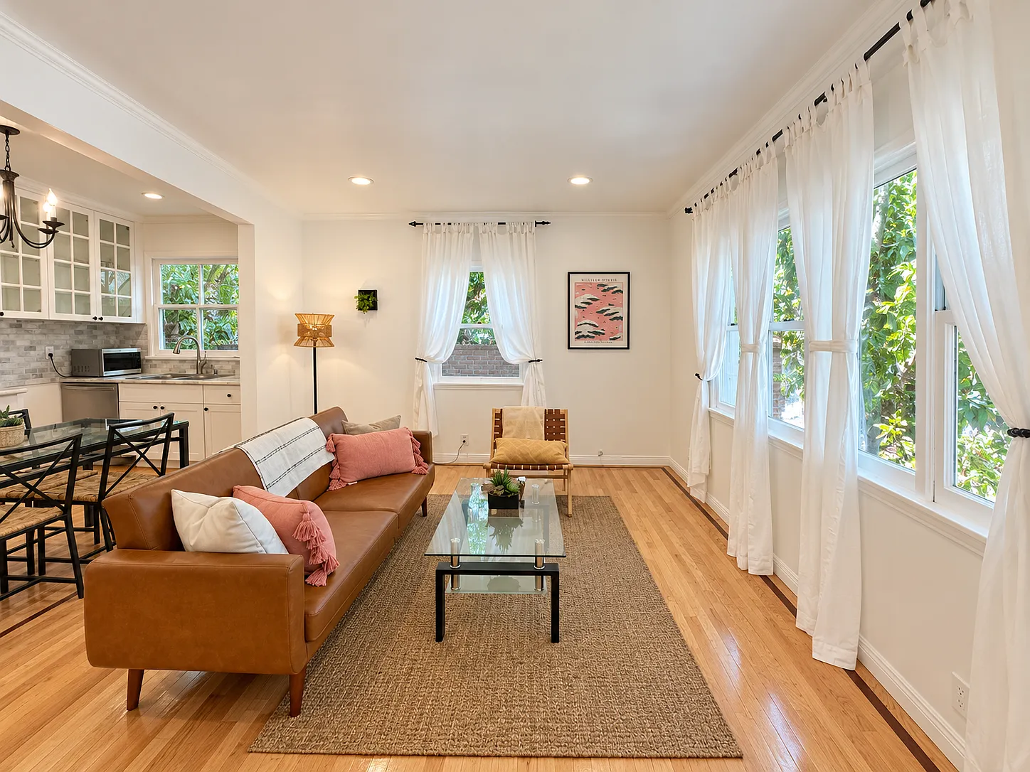 1 bed, 800 sqft, $4,000 — Photo 3