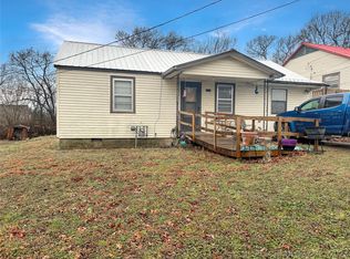 354 W 3rd St, Atoka, OK 74525