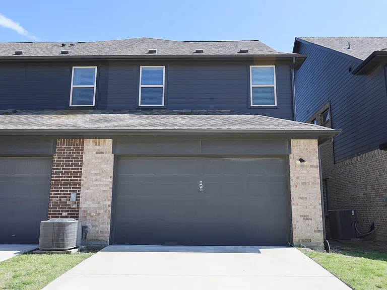 808 Eaglescliffe Lndg — Photo 29
