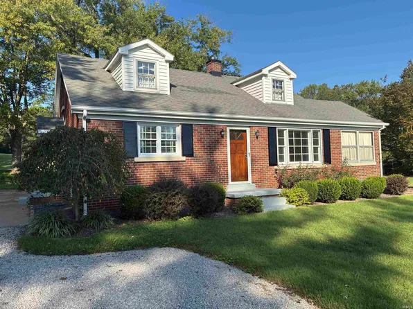 3210 Mesker Park Dr, Evansville, IN 47720