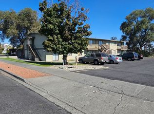 523 W Crest Dr, Moses Lake, WA 98837