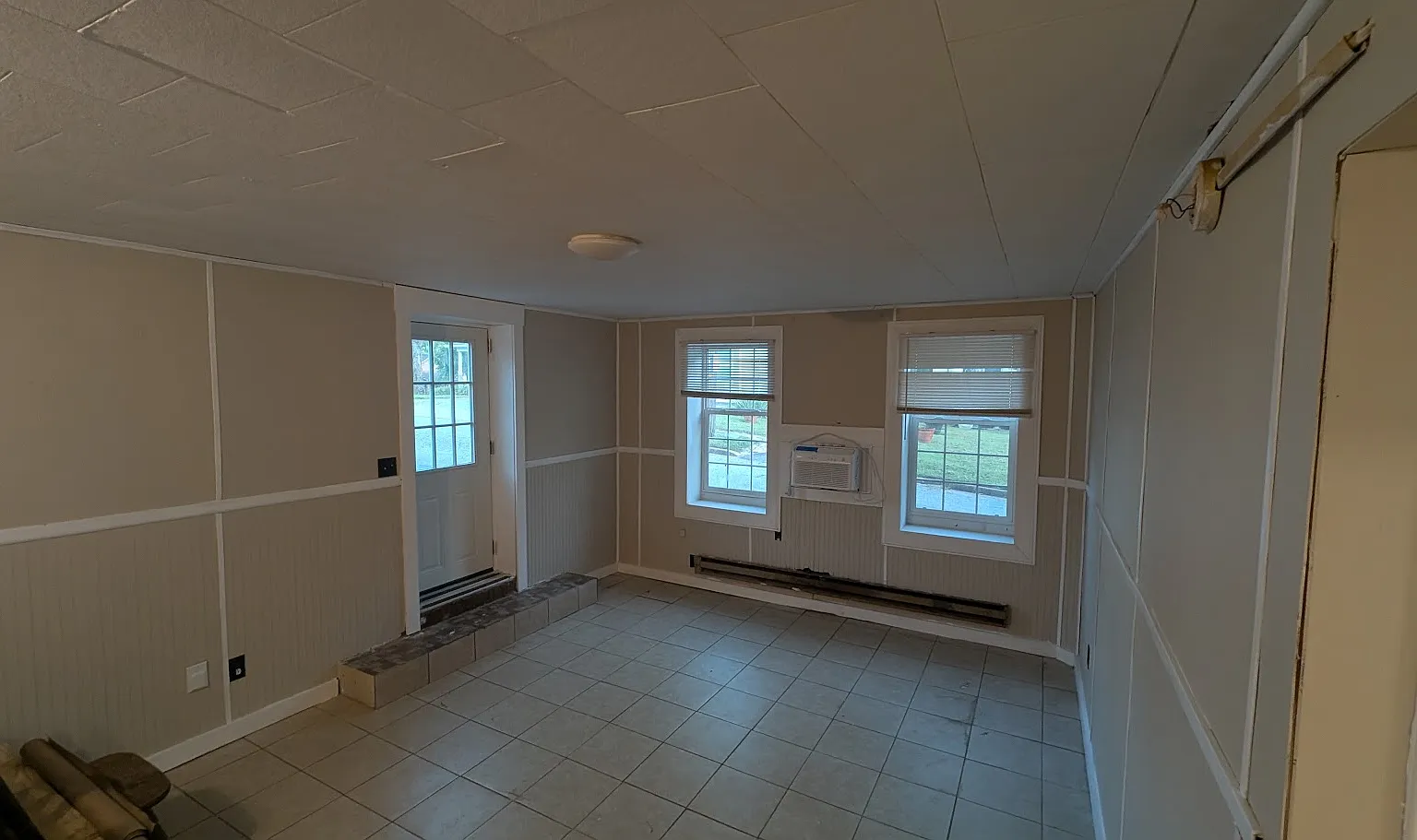 2 bed, 800 sqft, $800 — Photo 2