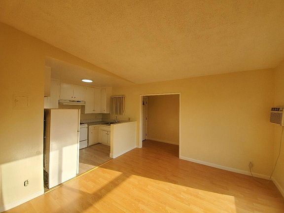 5th image of 5950 Fulcher Ave APT 14