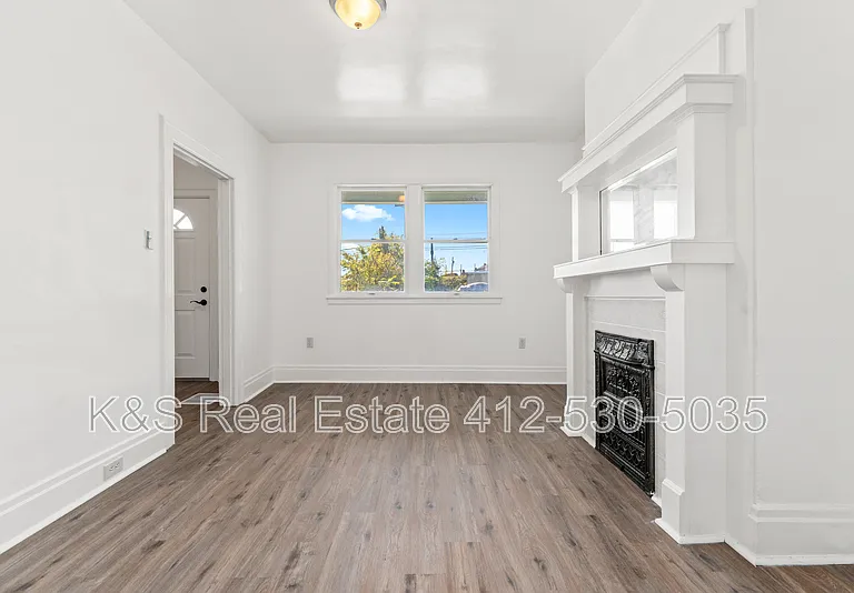 1043 Mount Oliver St — Photo 7